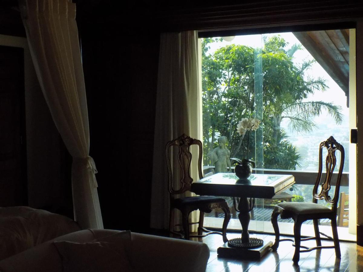 Le Chateaux Joá Boutique